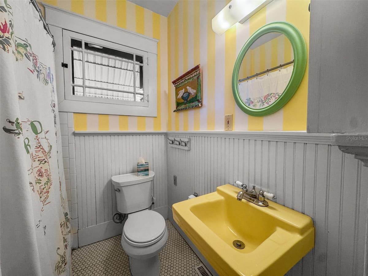 458 SCOTLAND STREET — photo 52 of 91