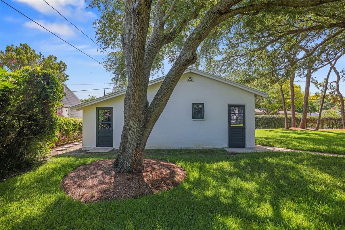 458 SCOTLAND STREET — photo 84 of 91