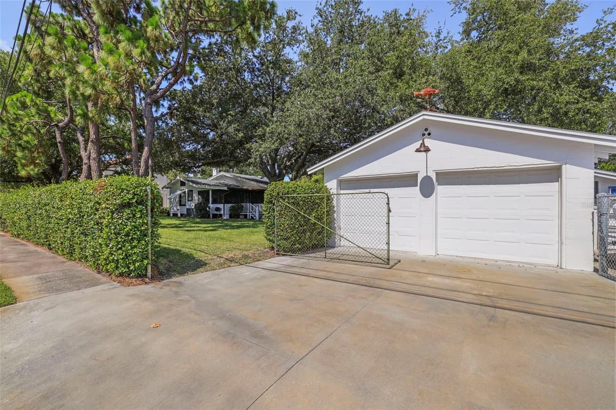 458 SCOTLAND STREET — photo 86 of 91