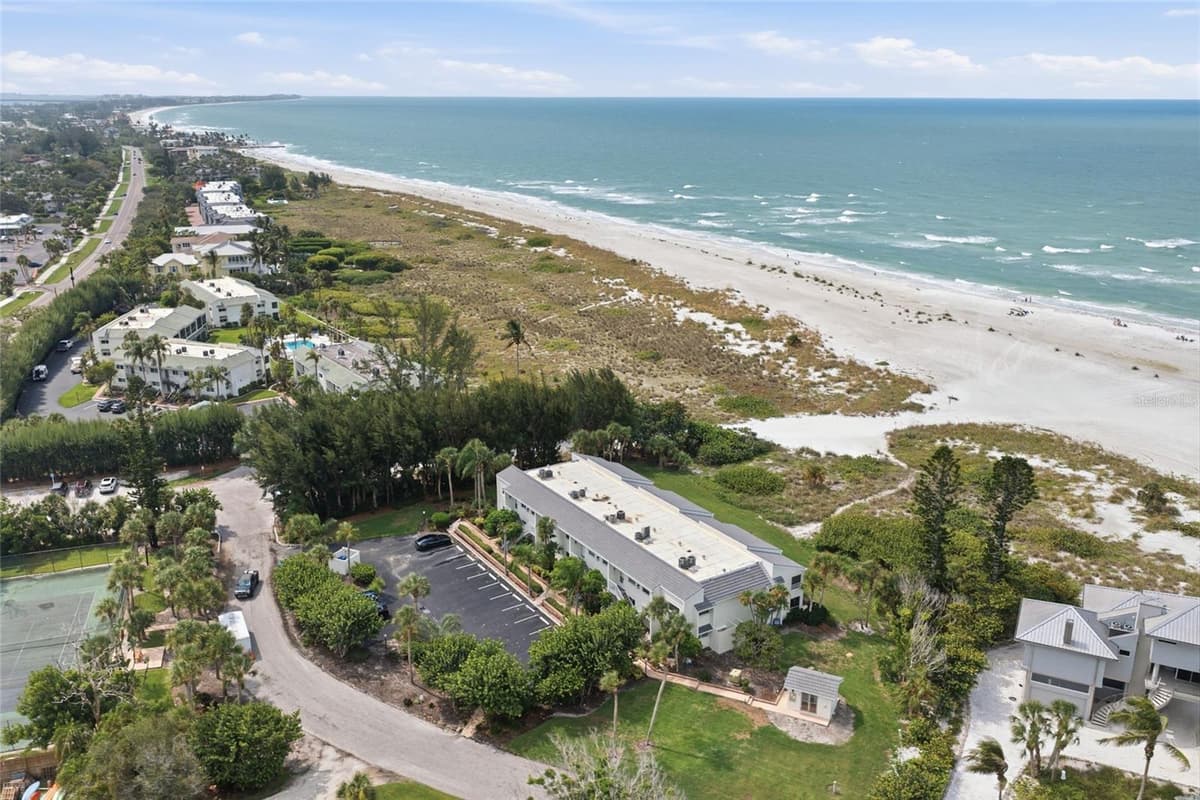 7001 GULF OF MEXICO DRIVE — photo 49 of 55