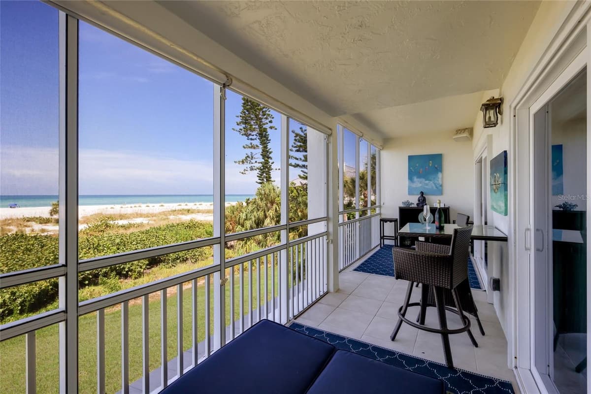 7001 GULF OF MEXICO DRIVE — photo 33 of 55