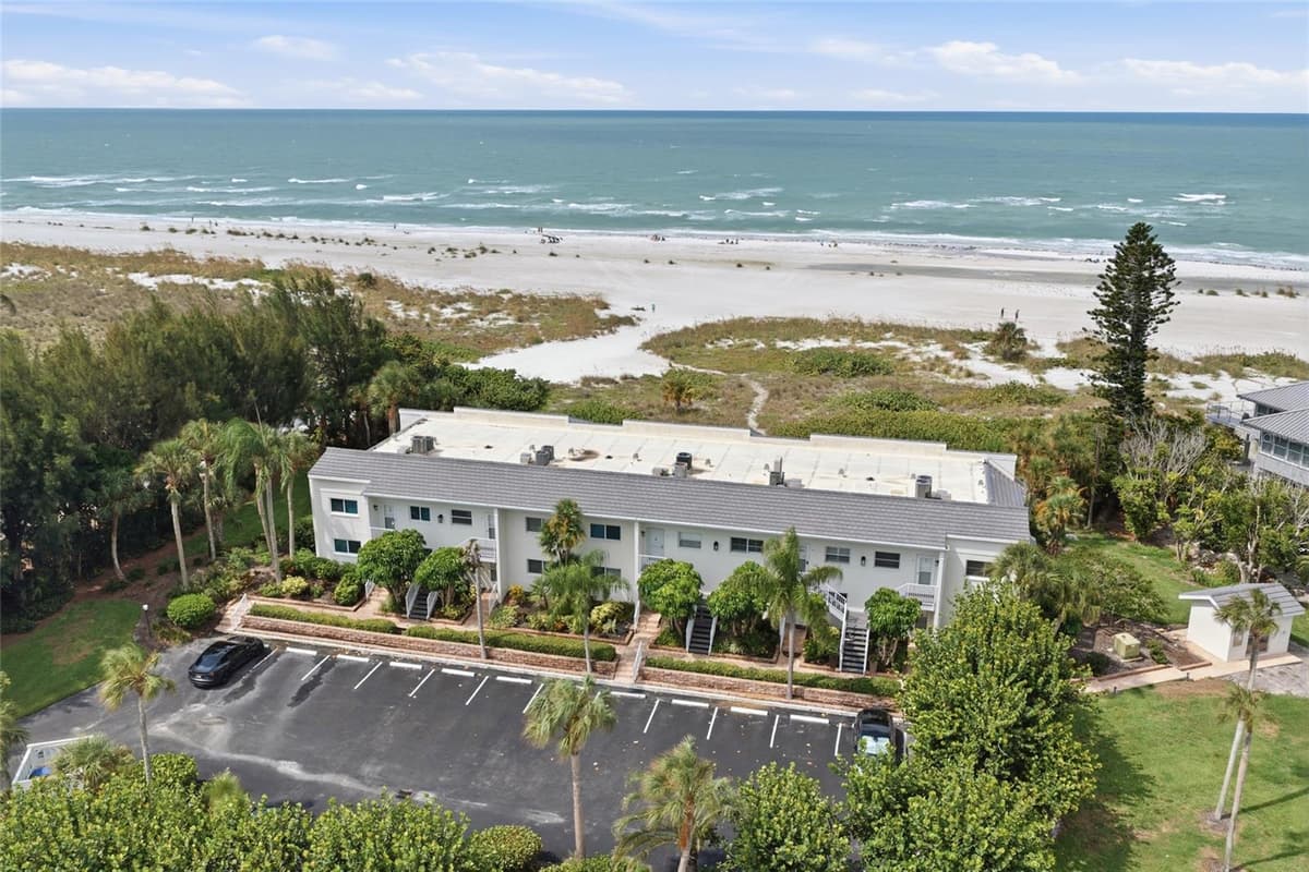 7001 GULF OF MEXICO DRIVE — photo 47 of 55