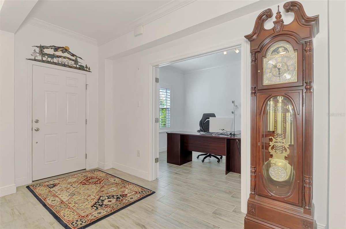 2705 LAMKIN ROAD — photo 10 of 79