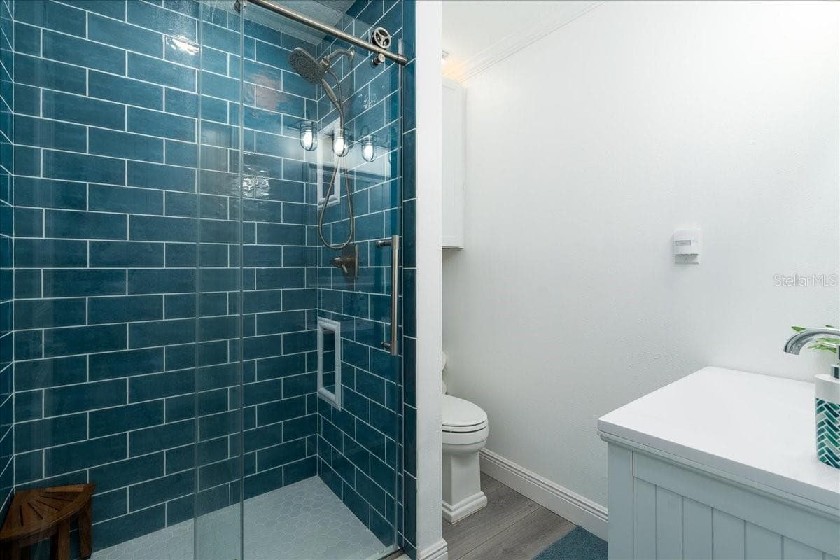 301 PINE STREET — photo 24 of 52