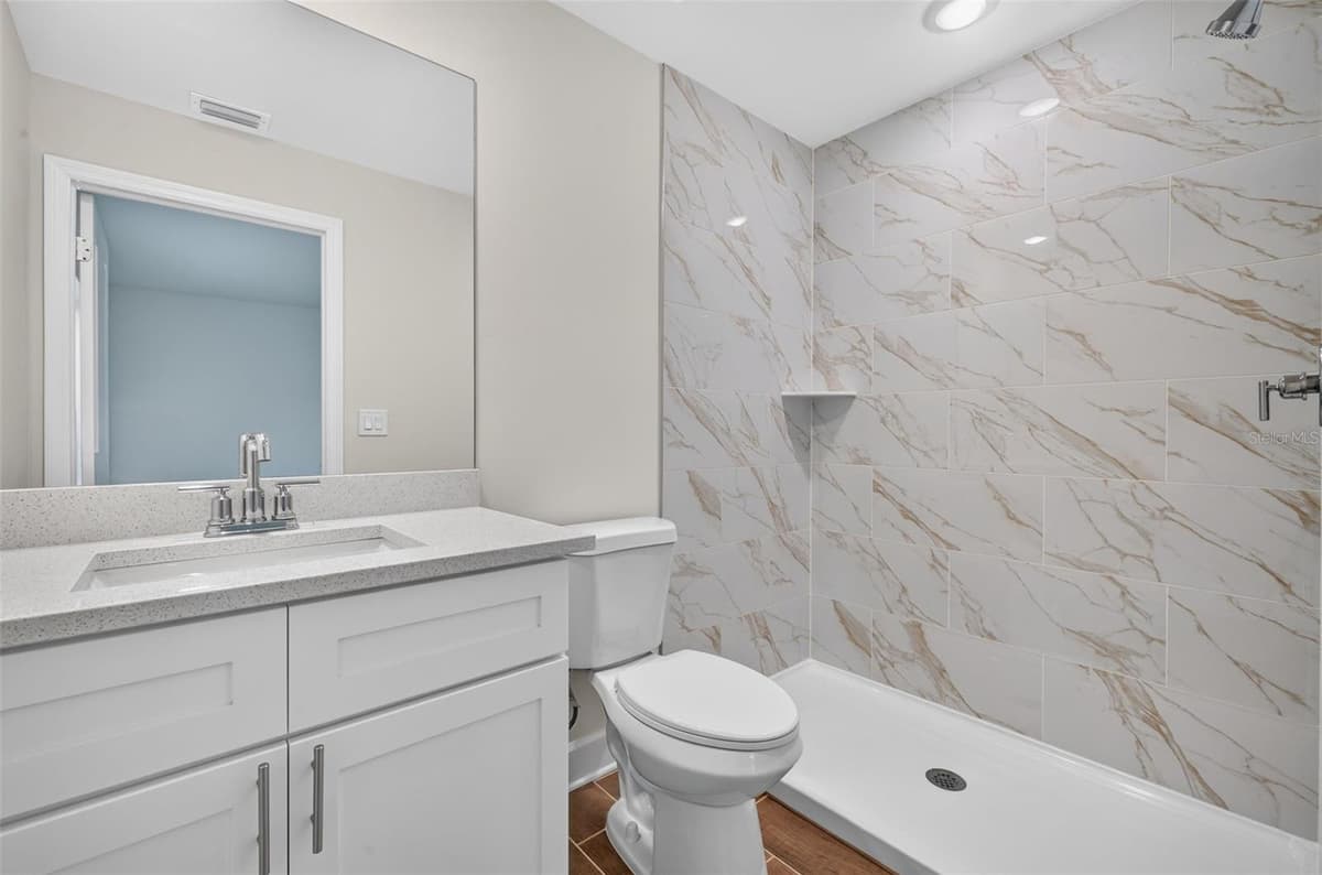 23175 WILKINSON AVENUE — photo 27 of 31