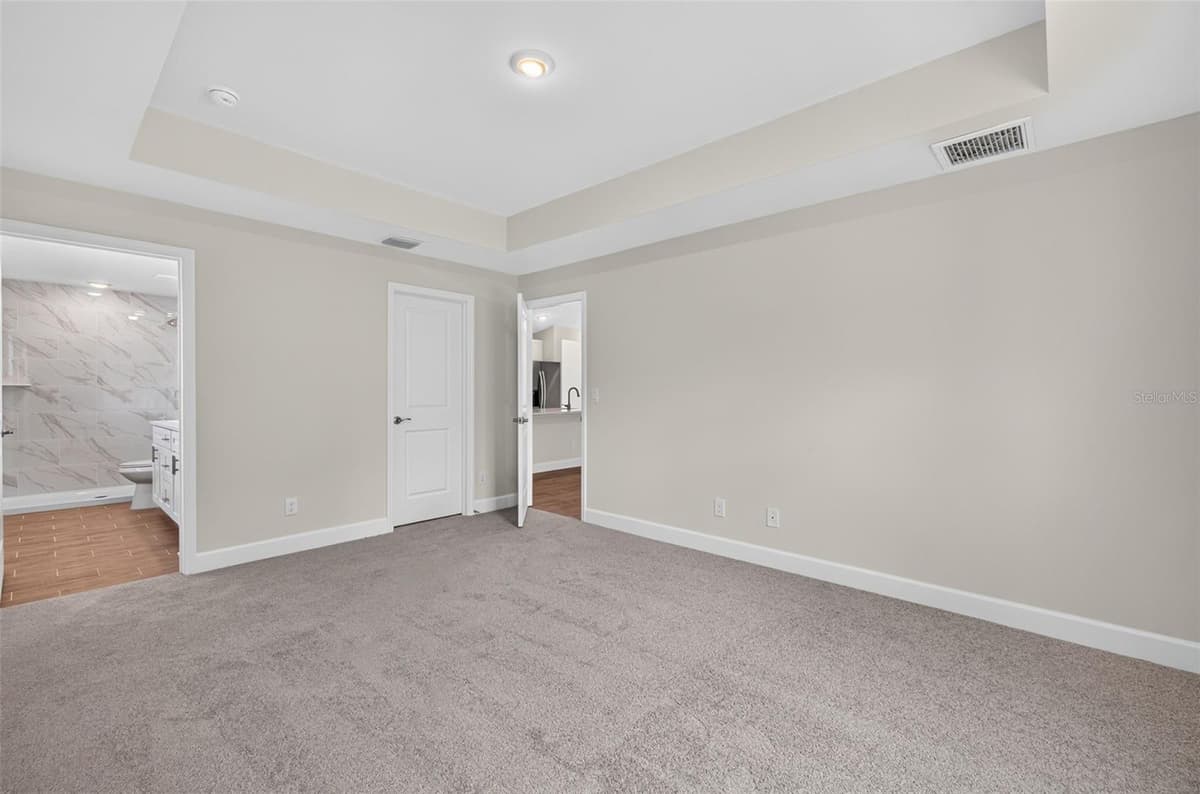 23175 WILKINSON AVENUE — photo 14 of 31
