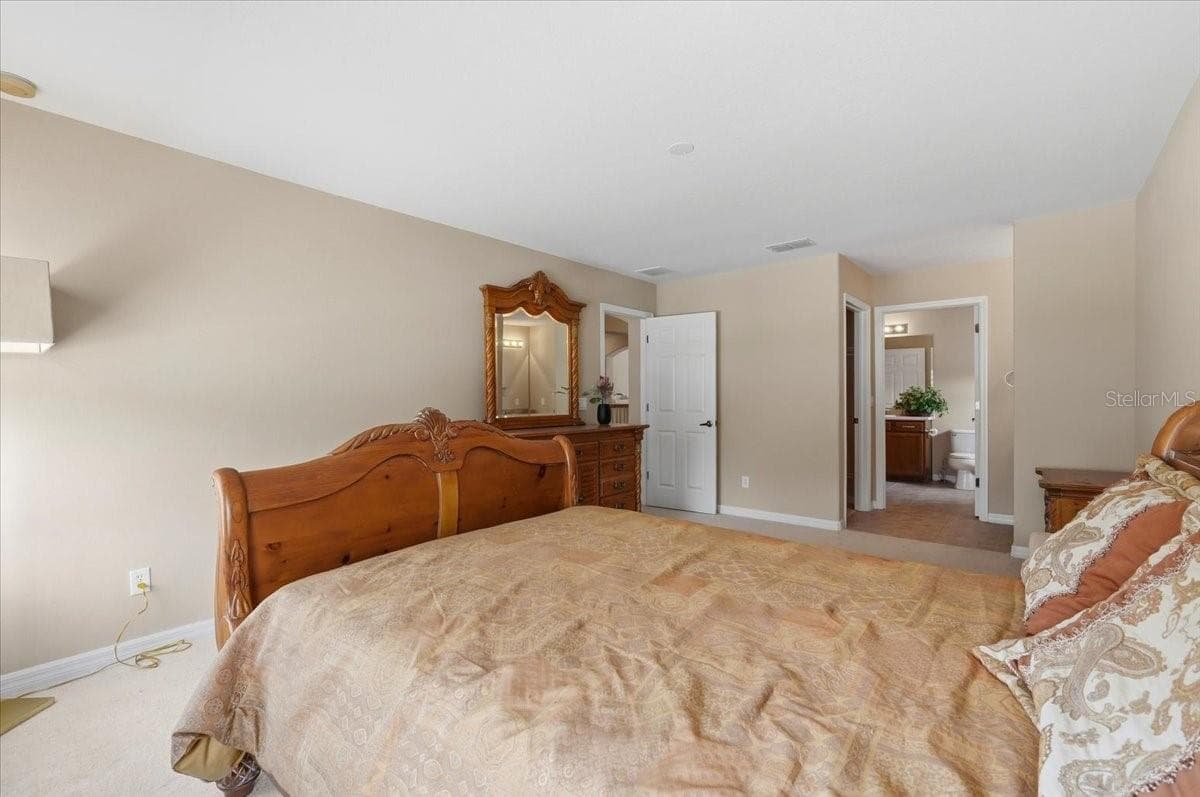 268 OAK LANDING LANE — photo 38 of 60