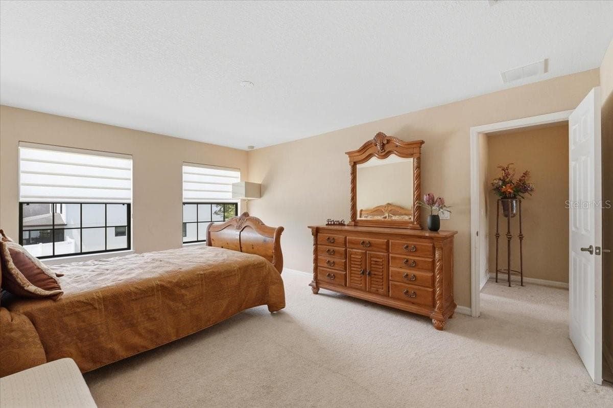 268 OAK LANDING LANE — photo 37 of 60