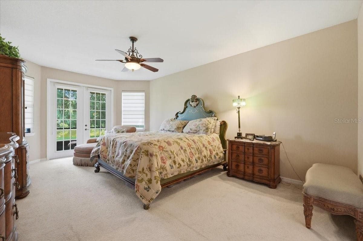 268 OAK LANDING LANE — photo 18 of 60
