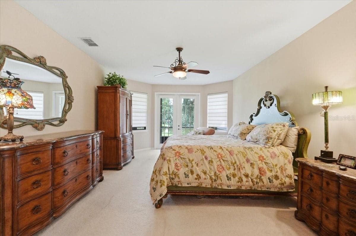 268 OAK LANDING LANE — photo 19 of 60