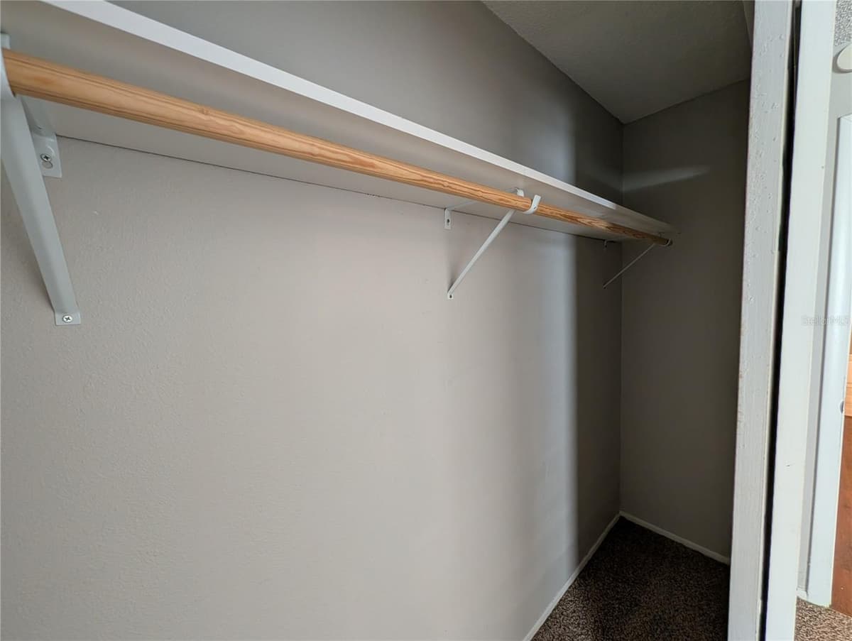 3153 LODI DRIVE — photo 23 of 39
