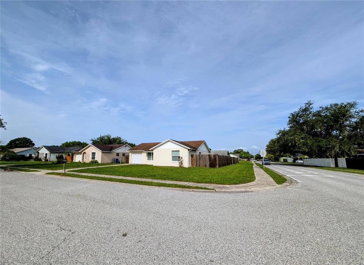 3153 LODI DRIVE — photo 38 of 39