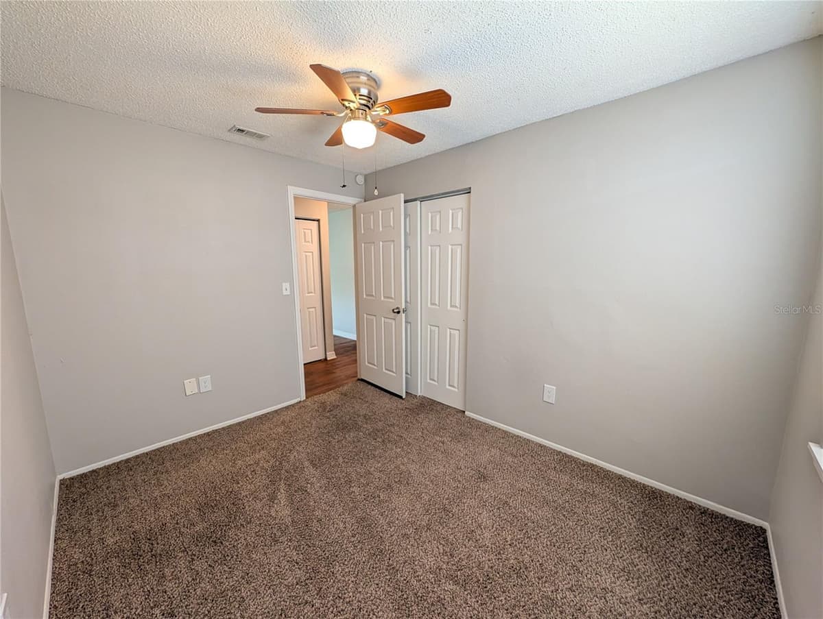 3153 LODI DRIVE — photo 29 of 39