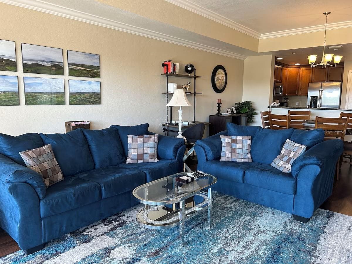7604 CABANA CT — photo 9 of 35