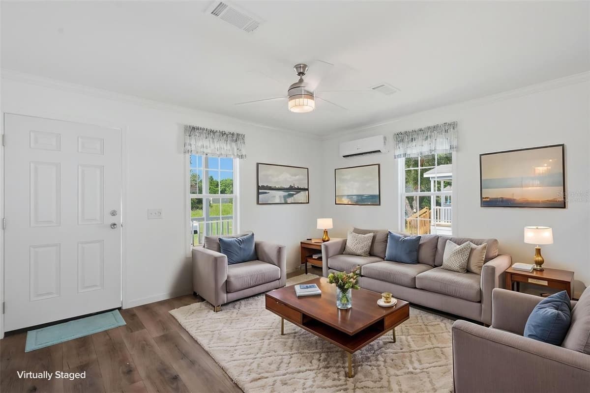 4251 HAWAII LANE — photo 3 of 17