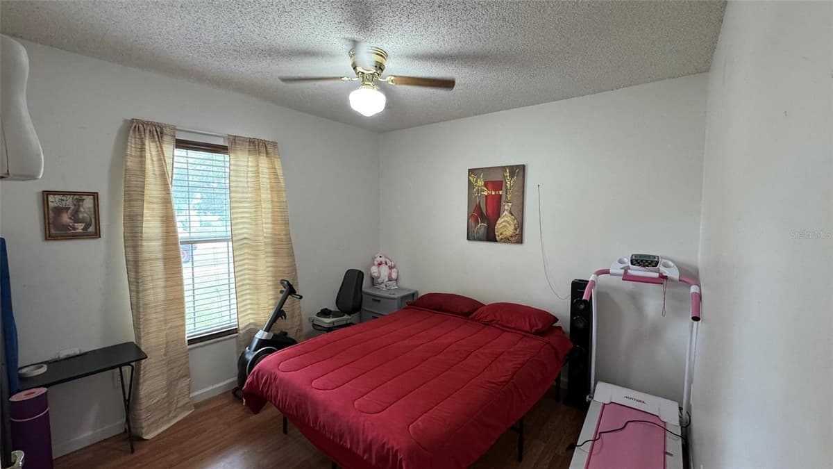 4026 KILLIAN DR. — photo 10 of 14
