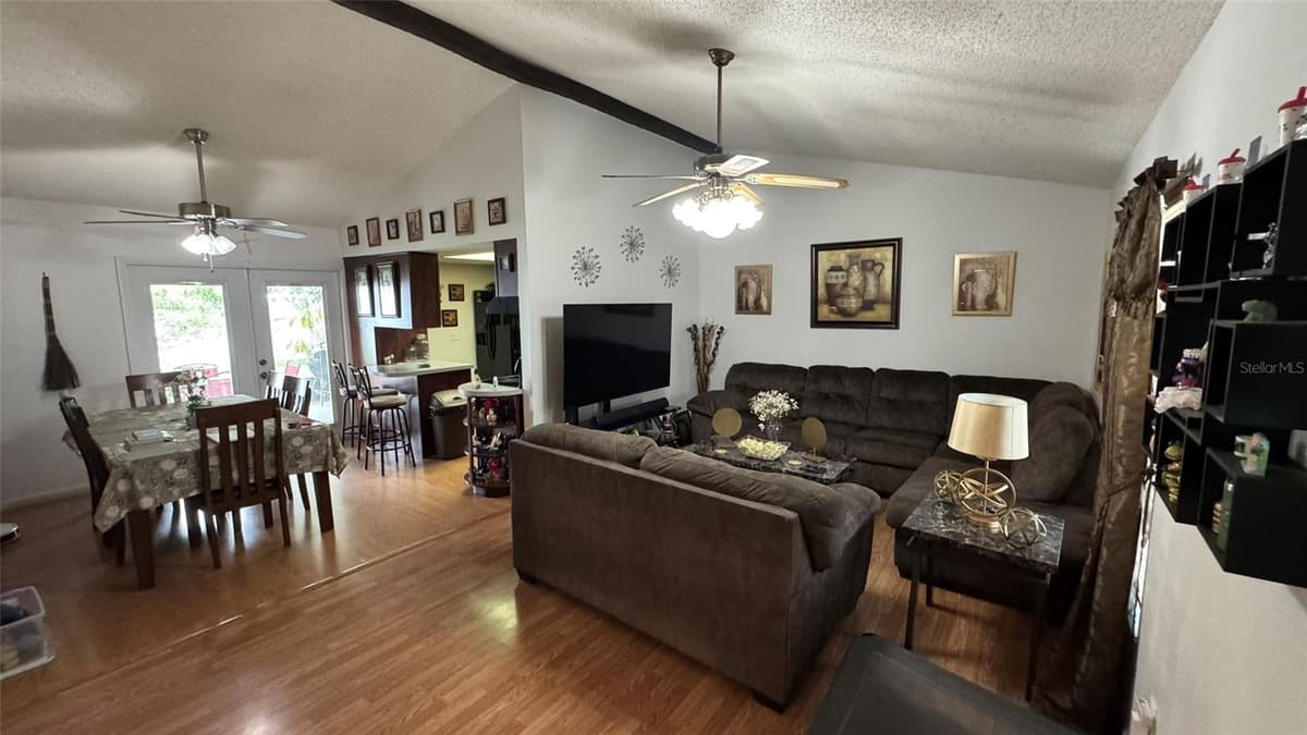 4026 KILLIAN DR. — photo 5 of 14