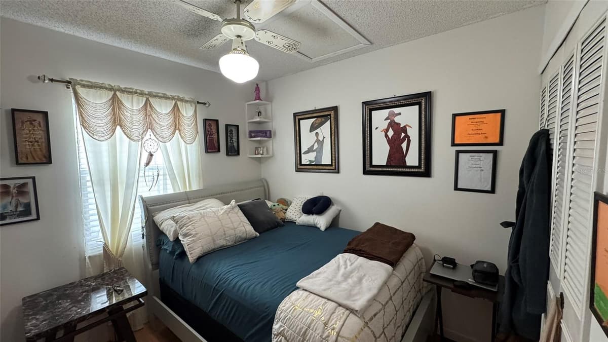 4026 KILLIAN DR. — photo 8 of 14