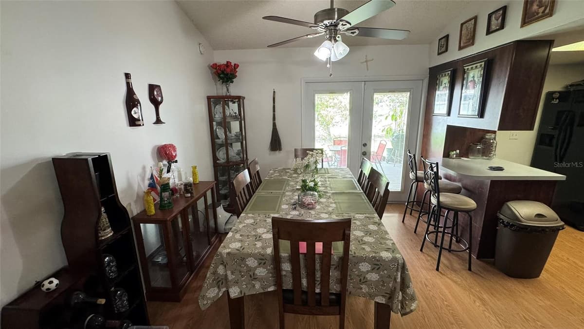 4026 KILLIAN DR. — photo 4 of 14