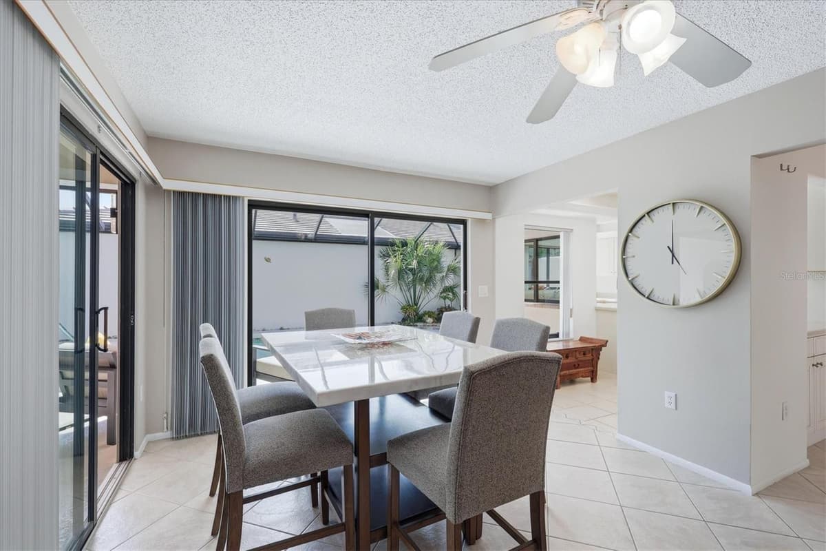 3615 GLEN OAKS MANOR DRIVE — photo 16 of 50