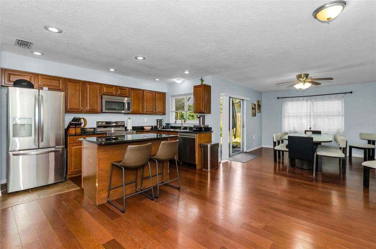 1760 ORANGESIDE ROAD — photo 7 of 36