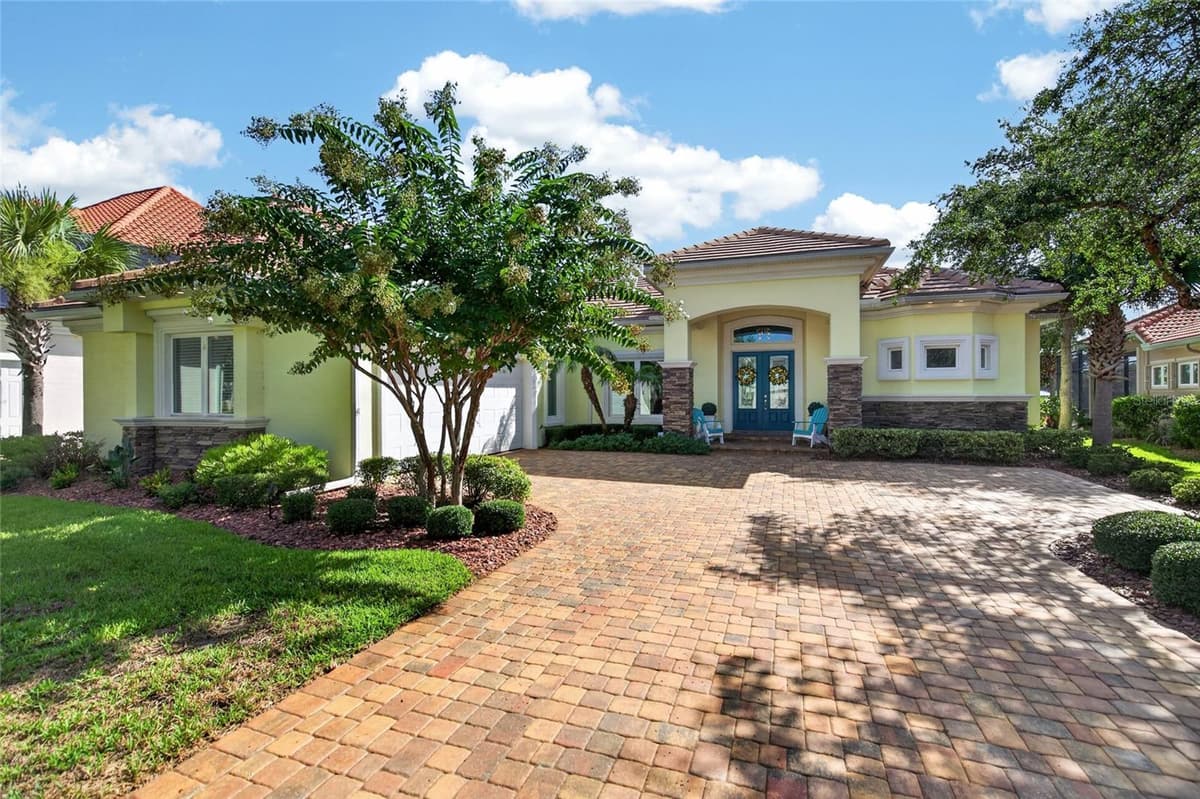 28 WATERVIEW DRIVE — photo 1 of 65