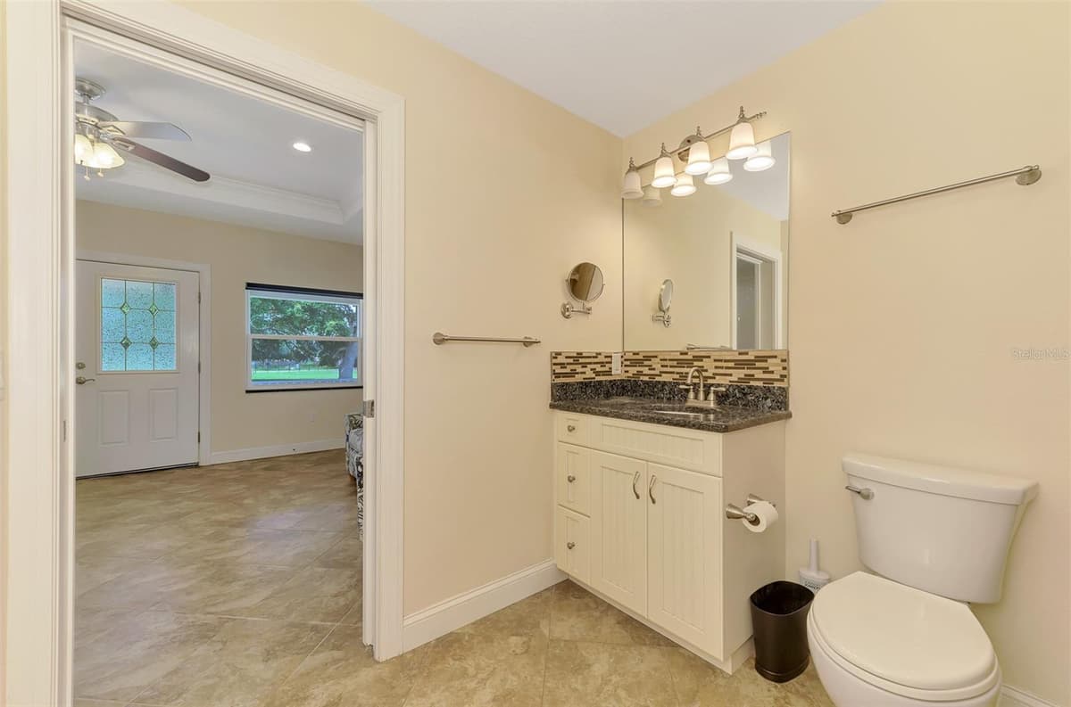 140 OXFORD DRIVE — photo 91 of 100