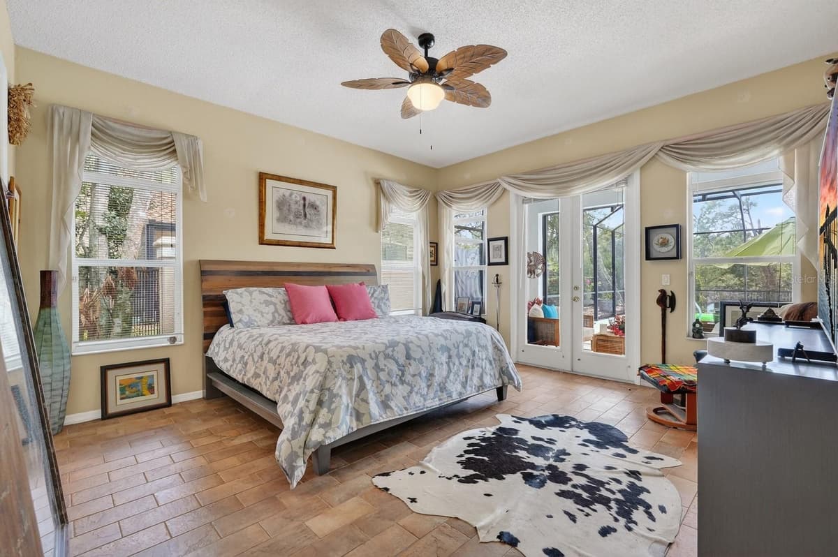 11 LAGUNA COURT — photo 30 of 55