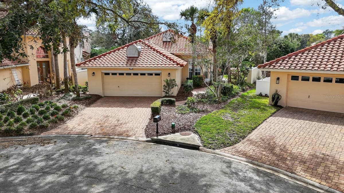 11 LAGUNA COURT — photo 43 of 55