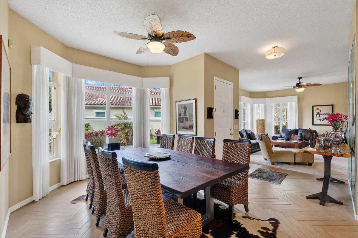 11 LAGUNA COURT — photo 28 of 55