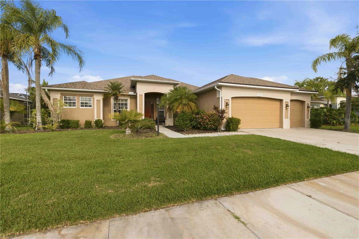 5723 114TH DRIVE — photo 7 of 65