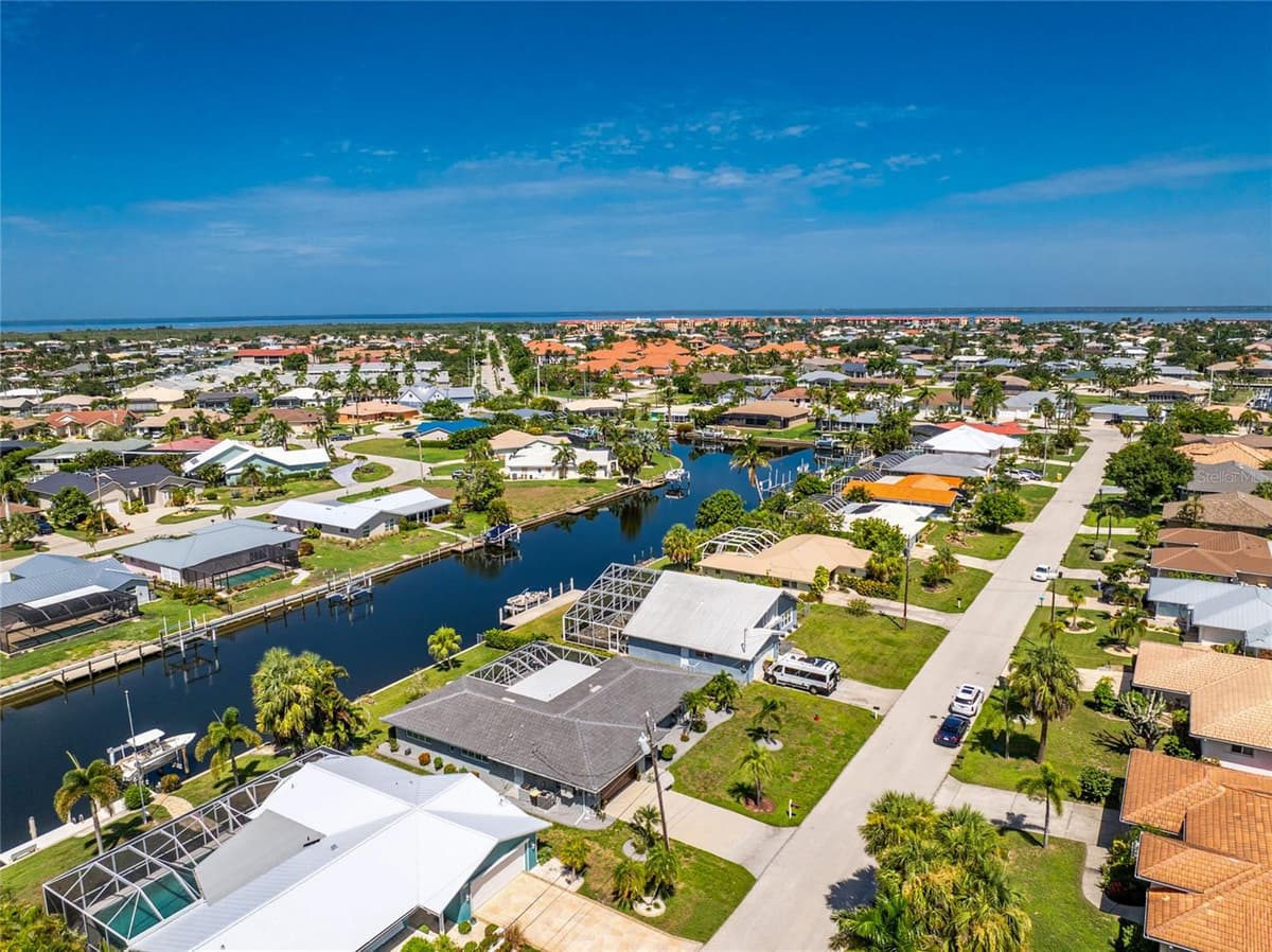 321 CAPRI ISLES CT — photo 70 of 78