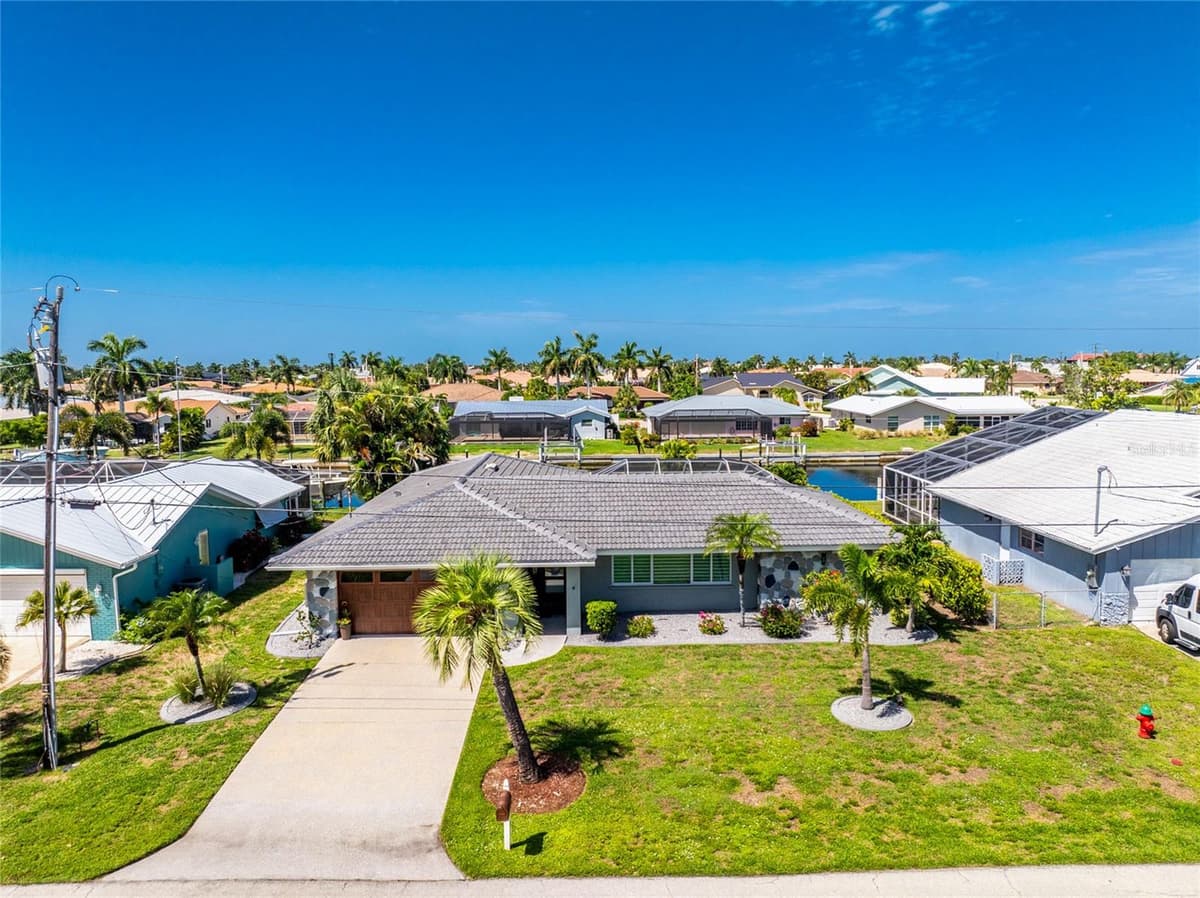 321 CAPRI ISLES CT — photo 68 of 78