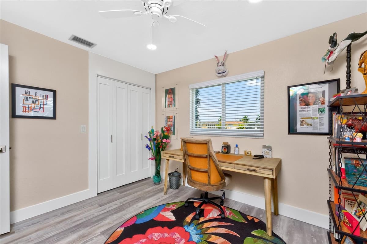321 CAPRI ISLES CT — photo 25 of 78