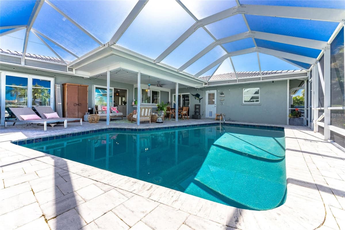 321 CAPRI ISLES CT — photo 57 of 78