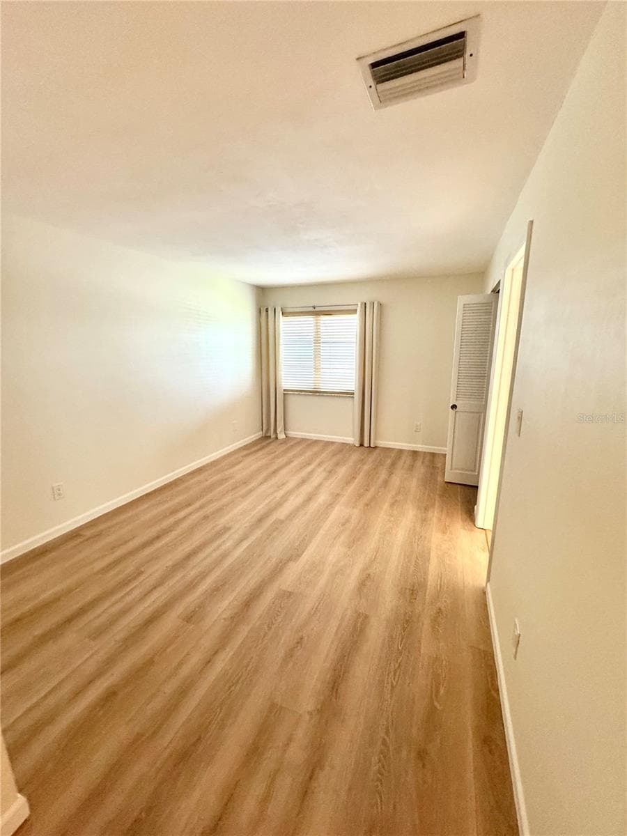 1610 BERWICK COURT — photo 15 of 30
