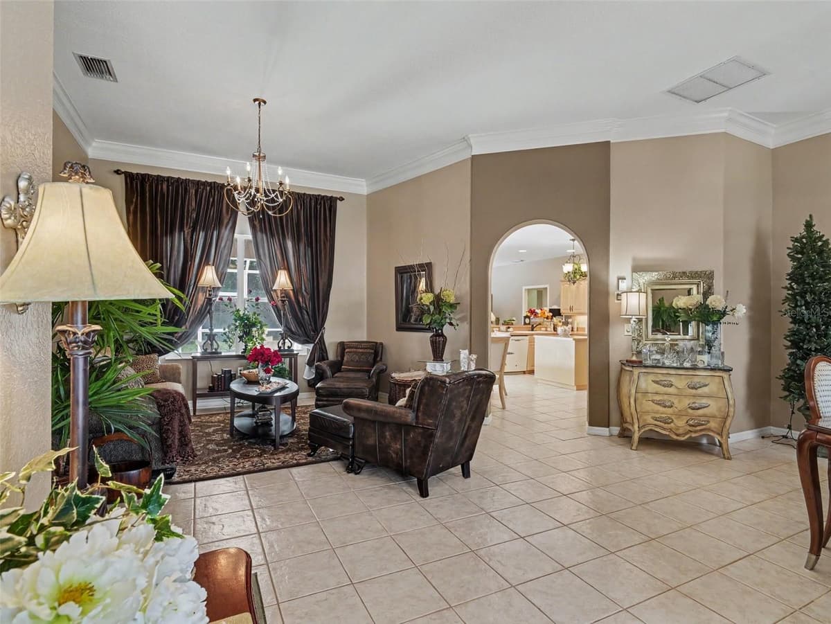 4049 GIANNINI LANE — photo 5 of 30