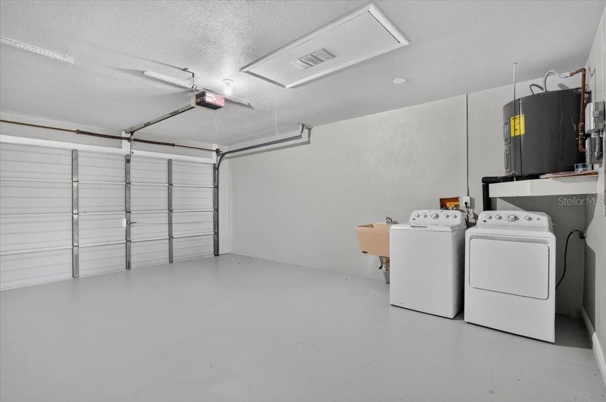 631 FOXWOOD BOULEVARD — photo 12 of 38