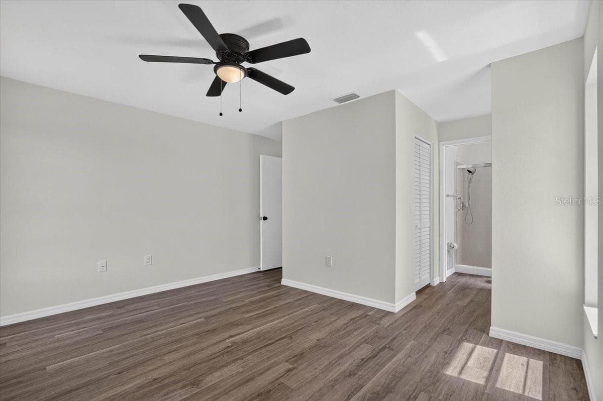 631 FOXWOOD BOULEVARD — photo 18 of 38