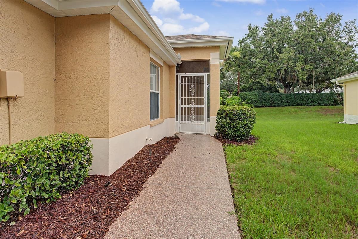 2241 WORTHINGTON GREENS DRIVE — photo 4 of 32
