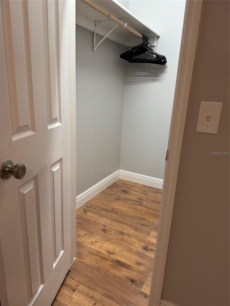 3321 ROYAL STREET — photo 13 of 20