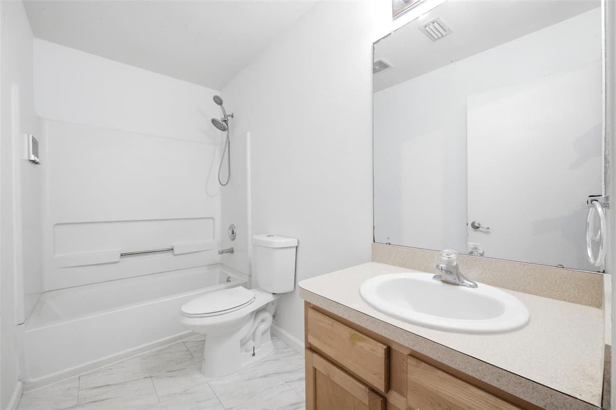 14026 JACOBSON DRIVE — photo 52 of 75