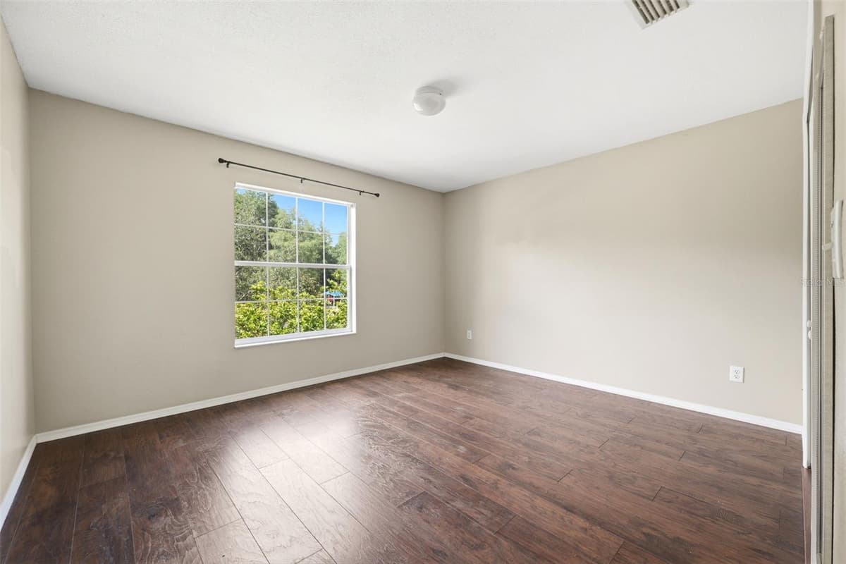 14026 JACOBSON DRIVE — photo 17 of 75