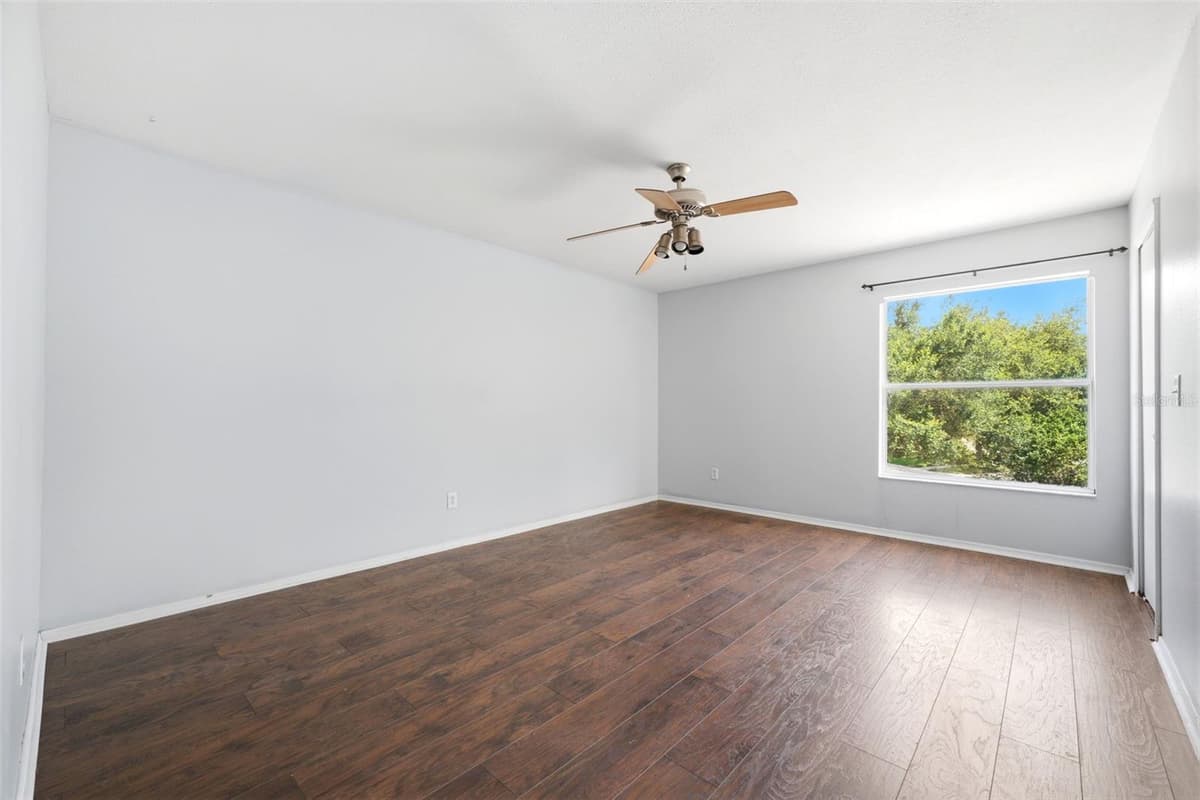 14026 JACOBSON DRIVE — photo 15 of 75
