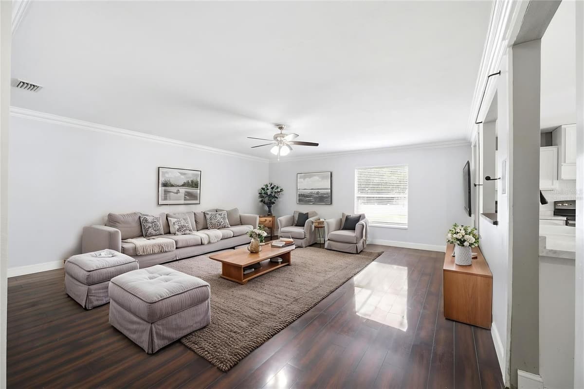 14026 JACOBSON DRIVE — photo 4 of 75