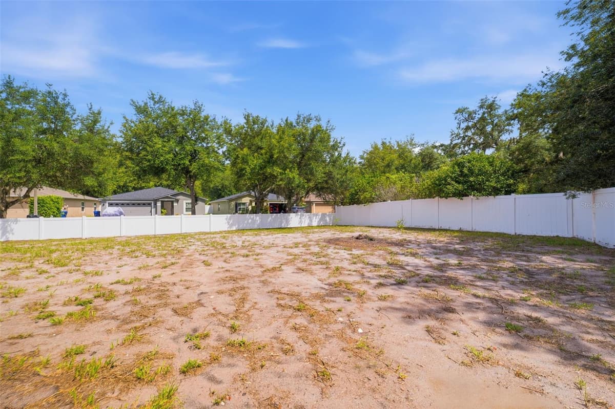 14026 JACOBSON DRIVE — photo 60 of 75