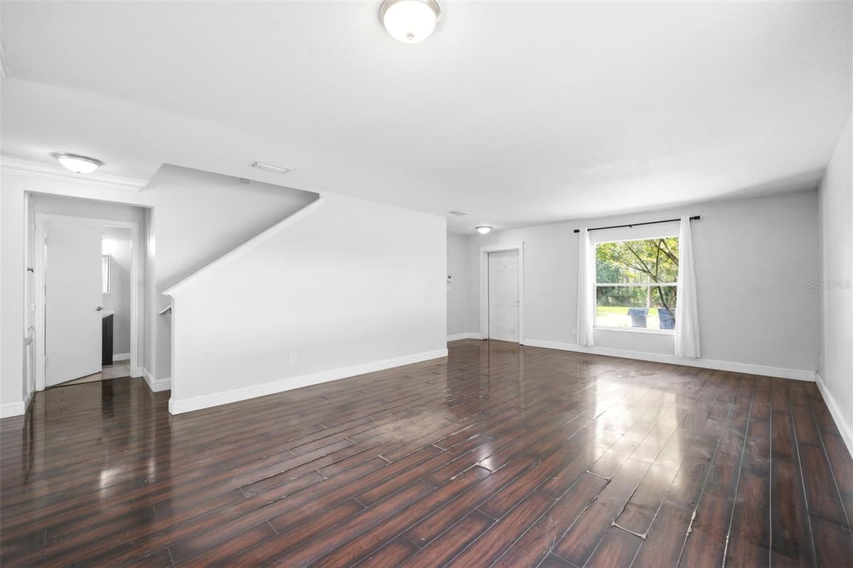 14026 JACOBSON DRIVE — photo 30 of 75