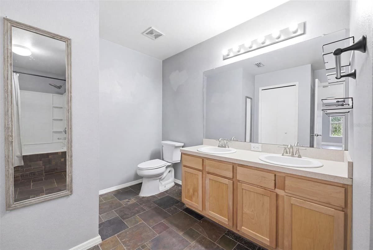 14026 JACOBSON DRIVE — photo 46 of 75