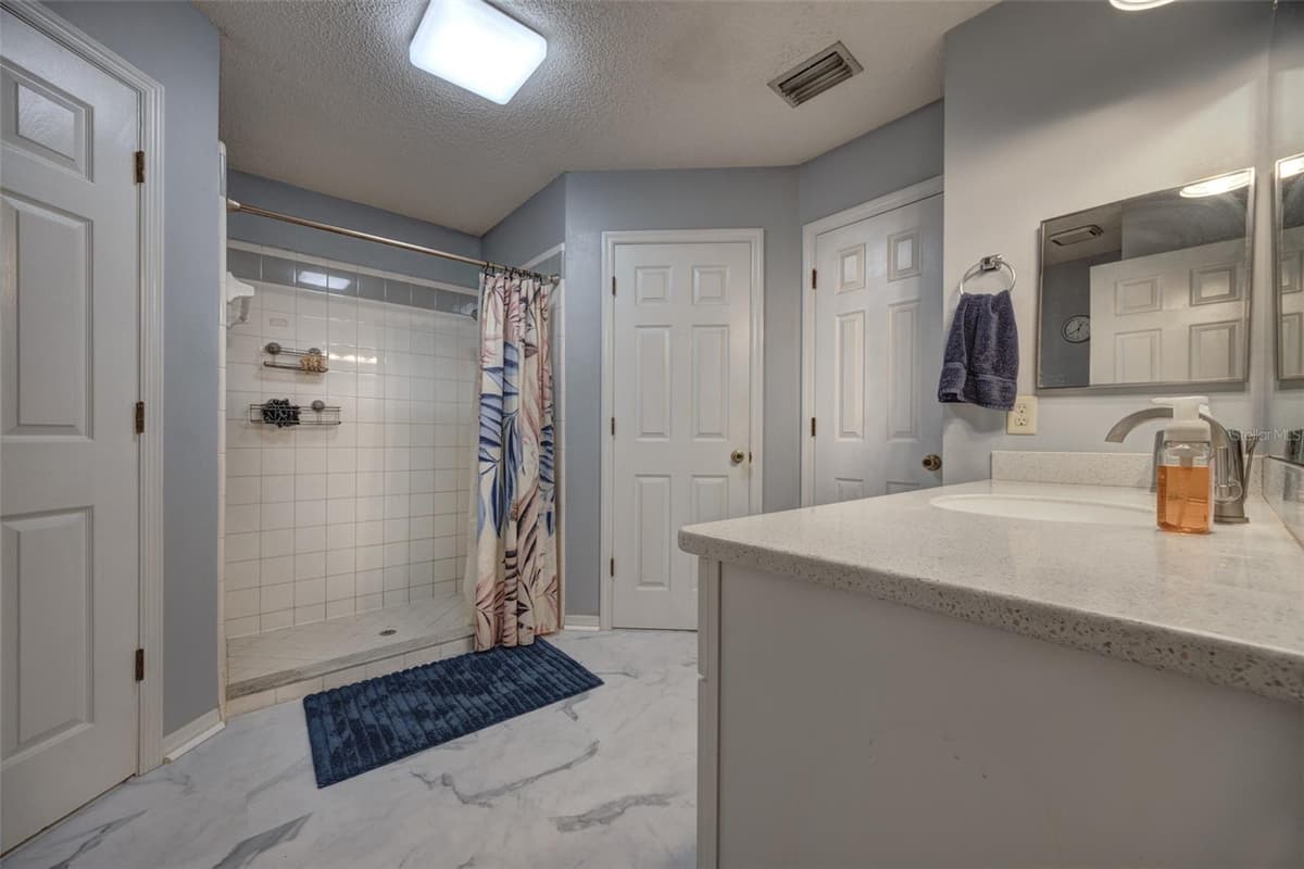 1055 VILLAGE GREEN RD — photo 28 of 35