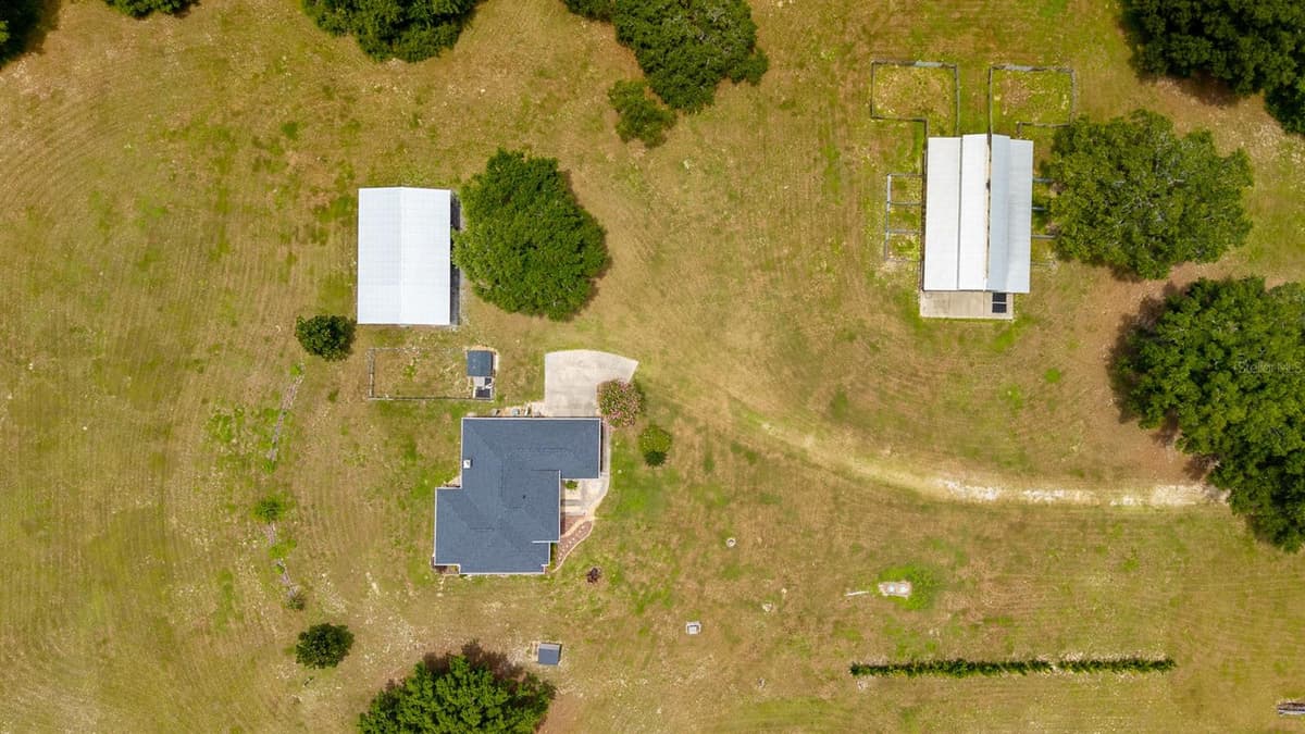 21341 HORSE RANCH ROAD — photo 17 of 26